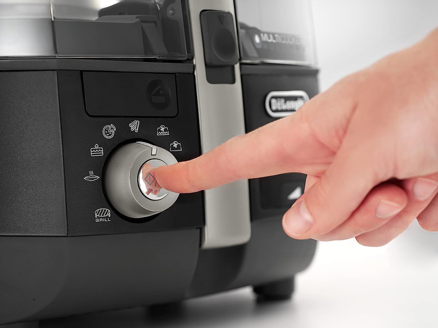 قلاية هوائية اكسترا شيف متعددة الاستخدامات مع نافذة عرض وترموستات قابل للتعديل من ديلونجي - FH1396 - 1.BK